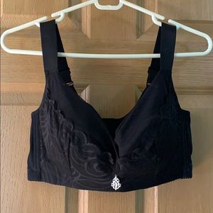 NWOT push up/in bra 42B